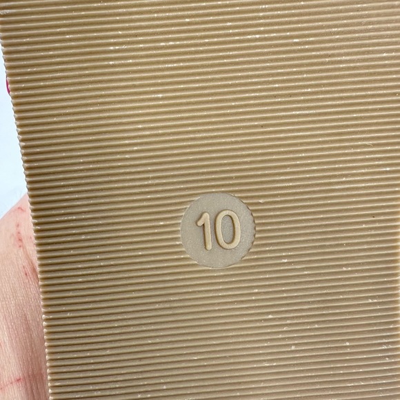 Womens Slide Sandals - Picture 8 of 10